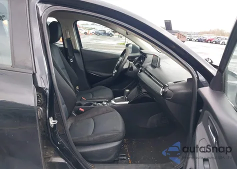 2017 Toyota Yaris Ia z USA, uszkodzony, nr VIN 3MYDLBYV6HY172962